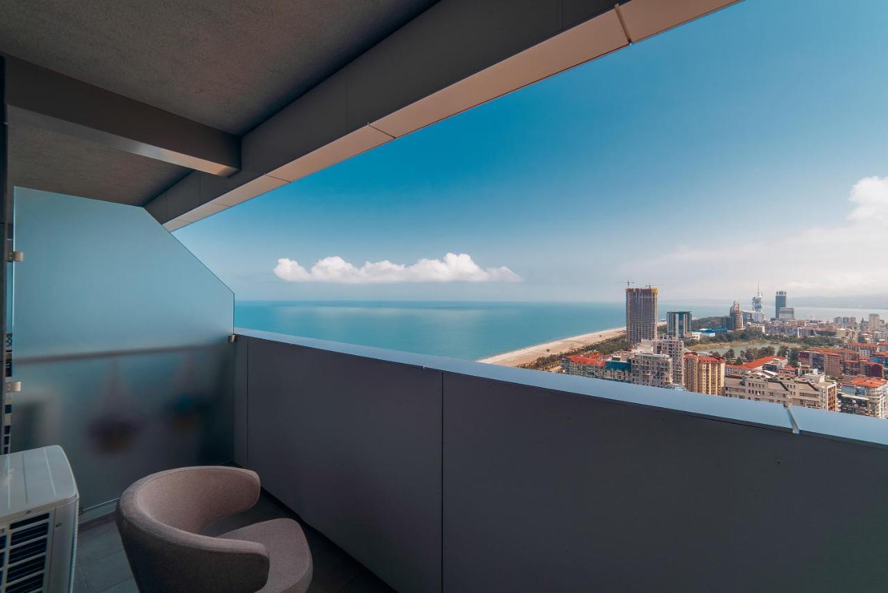 Onyx Palace Delux Batumi Exterior foto